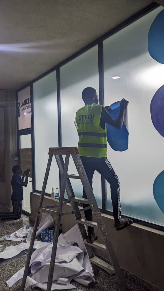 Image gallery marquee